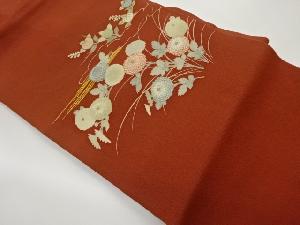 縮緬地金駒刺繍雲に万寿菊模様名古屋帯